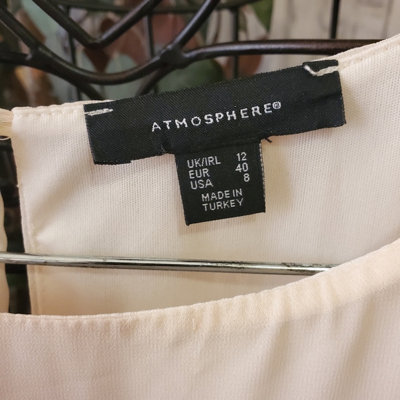 Atmosphere Long Sleeve Dress - Picture 4 of 12